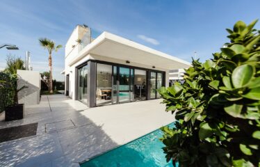 House Garnet Ave Suite